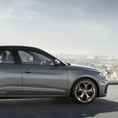 AUDI A1-1