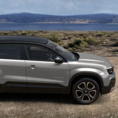 JEEP AVENGER-1